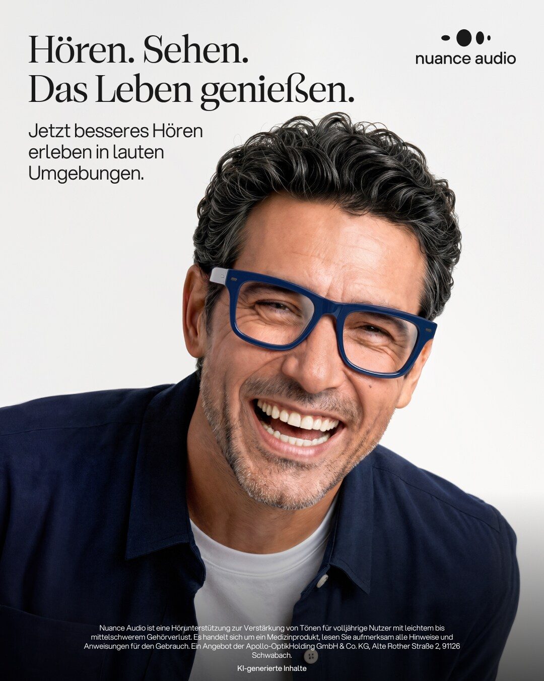 Lachender Mann mit Nuance-Audio-Hörbrille – Hören. Sehen. Das Leben genießen.